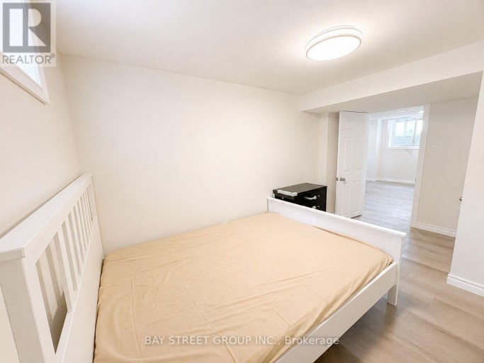 BSMT - 808 TENTH AVENUE, Hamilton (Hampton Heights), Ontario, L8T2G6