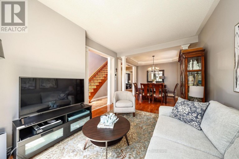 140 HUMBER FOREST COURT, Vaughan (Sonoma Heights), Ontario, L4H2V2