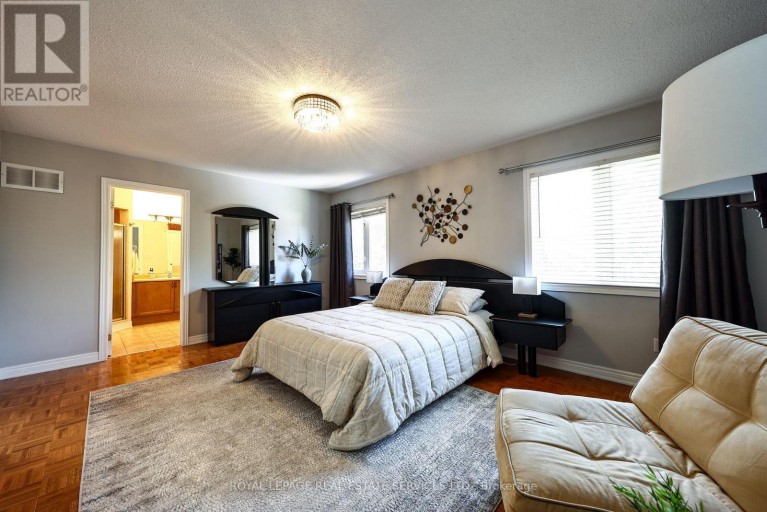 140 HUMBER FOREST COURT, Vaughan (Sonoma Heights), Ontario, L4H2V2