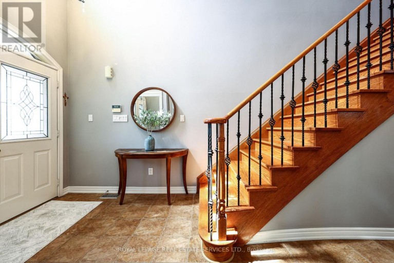 140 HUMBER FOREST COURT, Vaughan (Sonoma Heights), Ontario, L4H2V2