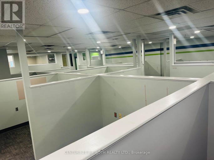 301,302,303 - 34 SIMCOE STREET, Barrie (City Centre), Ontario, L4N6T4