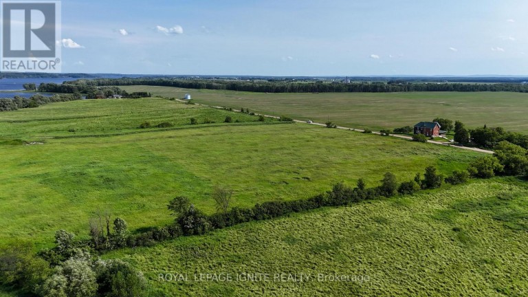 358 FAUGHT ROAD, Whitewater Region, Ontario, K0J1K0