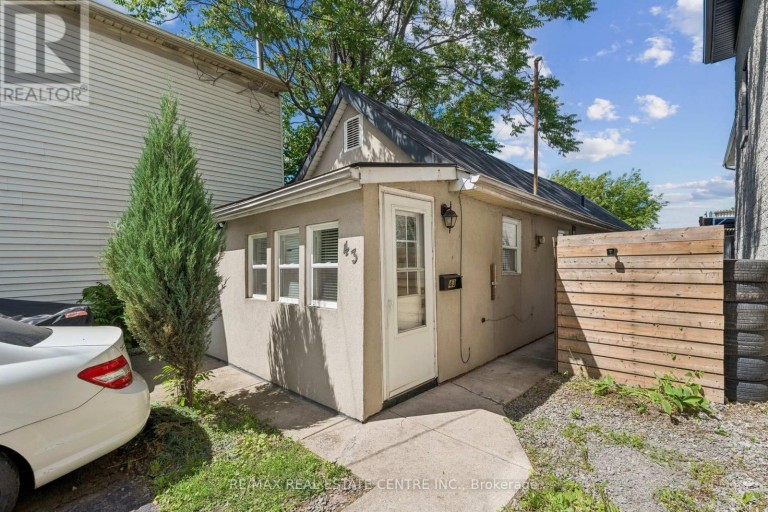 43 WHITFIELD AVENUE, Hamilton (Industrial Sector), Ontario, L8L4B5