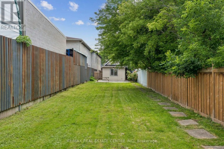 43 WHITFIELD AVENUE, Hamilton (Industrial Sector), Ontario, L8L4B5