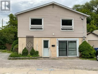 UPPER - 161 CHARLOTTE STREET Newmarket (Gorham-College Manor) Ontario photo 1