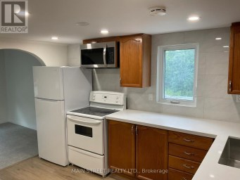 UPPER - 161 CHARLOTTE STREET Newmarket (Gorham-College Manor) Ontario photo 2