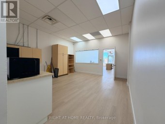 B07 - 4779 STEELES AVENUE E Toronto (Milliken) Ontario photo 8