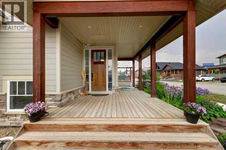 301 Cottageclub Green, Rural Rocky View County, Alberta, T4C1B1