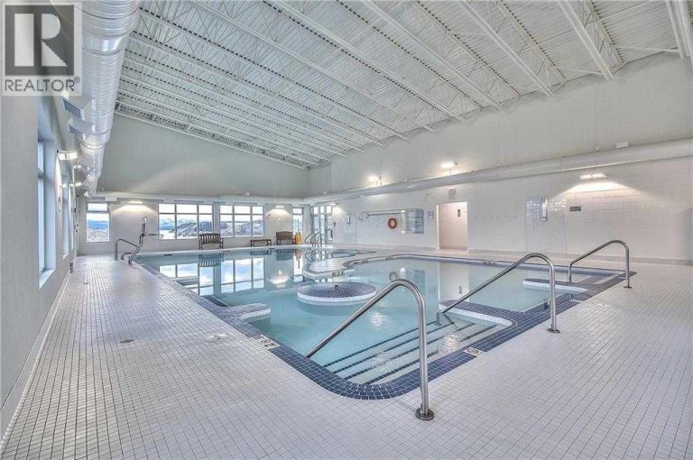 301 Cottageclub Green, Rural Rocky View County, Alberta, T4C1B1