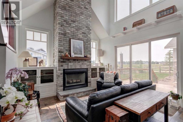 301 Cottageclub Green, Rural Rocky View County, Alberta, T4C1B1