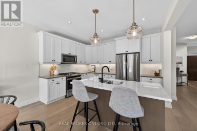 1765 BRAYFORD AVENUE London South (South K) Ontario photo 12