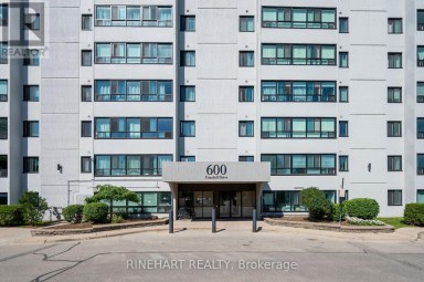 311 - 600 GRENFELL DRIVE London North (North C) Ontario photo 1