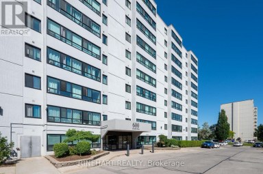311 - 600 GRENFELL DRIVE London North (North C) Ontario photo 2