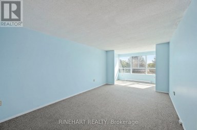311 - 600 GRENFELL DRIVE London North (North C) Ontario photo 8