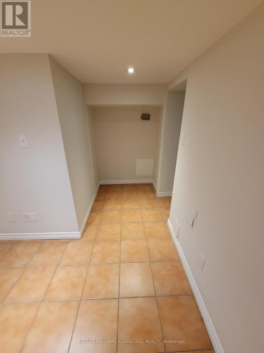 BASEMENT - 190 LAUDER AVENUE, Toronto (Oakwood Village), Ontario, M6E3H4