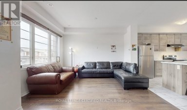 65 HOLDER DRIVE Brantford Ontario photo 3