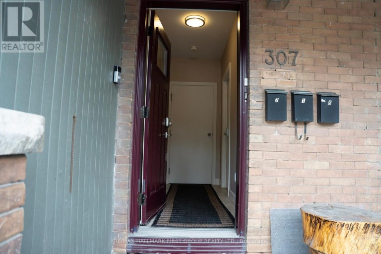 307 GREENWOOD AVENUE, Toronto (Greenwood-Coxwell), Ontario, M4L2R6