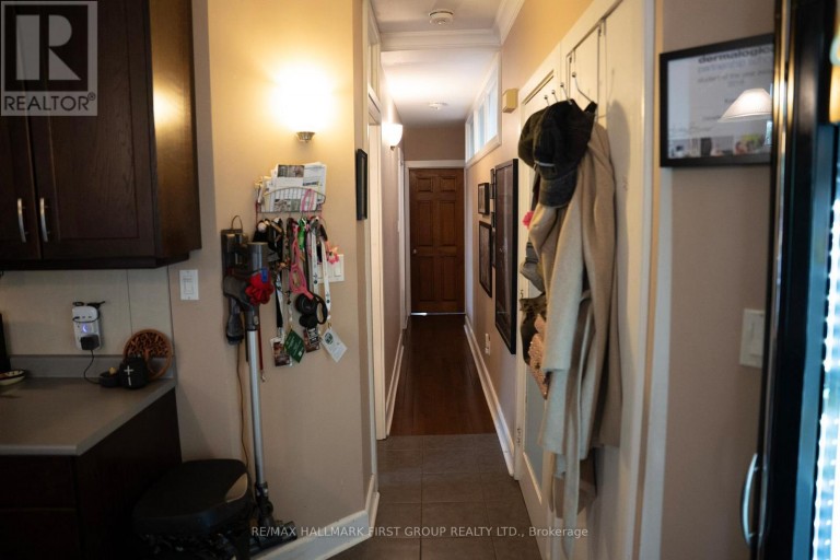 307 GREENWOOD AVENUE, Toronto (Greenwood-Coxwell), Ontario, M4L2R6
