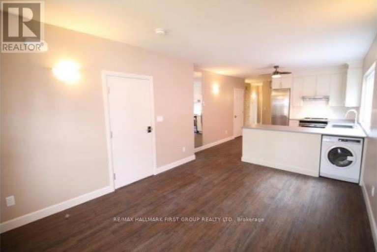 307 GREENWOOD AVENUE, Toronto (Greenwood-Coxwell), Ontario, M4L2R6
