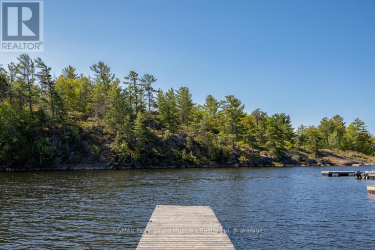 5 - 111 NORTH SHORE ROAD, The Archipelago (Archipelago North), Ontario, P0G1K0