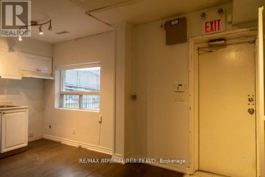 2ND FL - 3334 A YONGE STREET Toronto (Lawrence Park North) Ontario photo 4