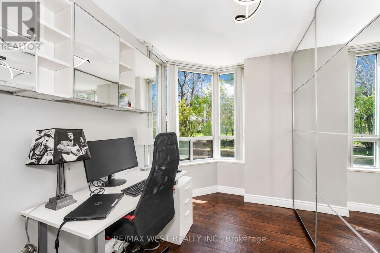 326 - 68 CORPORATE DRIVE, Toronto (Woburn), Ontario, M1H3H3