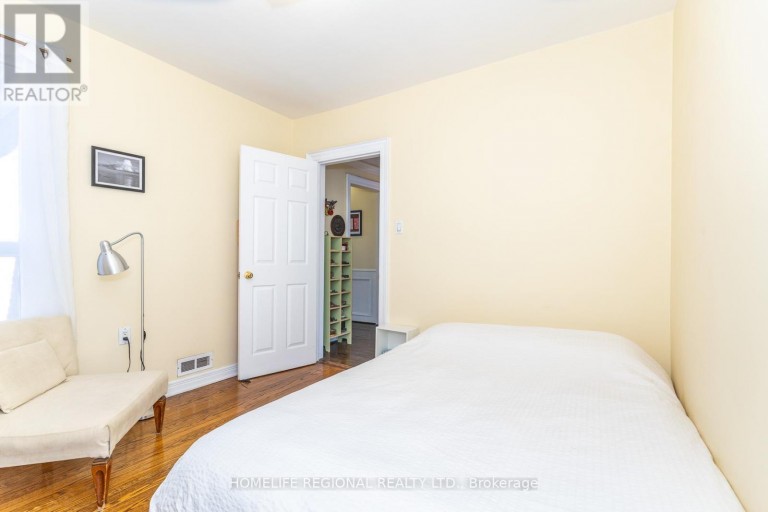 122 EMERSON AVENUE, Toronto (Dovercourt-Wallace Emerson-Junction), Ontario, M6H3T1