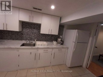 54 GREEN BUSH ROAD Toronto (Newtonbrook West) Ontario photo 1