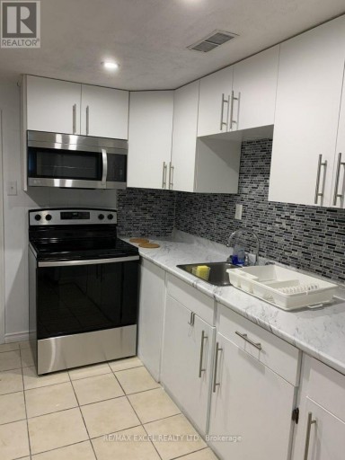 54 GREEN BUSH ROAD, Toronto (Newtonbrook West), Ontario, M2M1P3