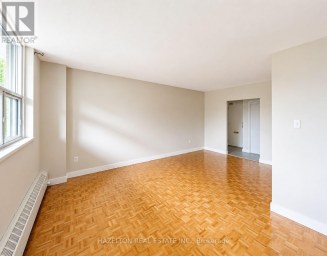 305 - 1780 VICTORIA PARK AVENUE Toronto (Victoria Village) Ontario photo 3
