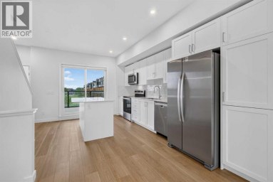 8554 19 Avenue SE Calgary Alberta photo 15