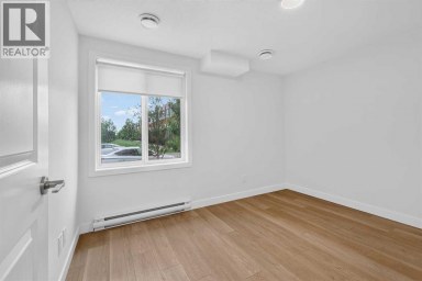 8554 19 Avenue SE Calgary Alberta photo 23