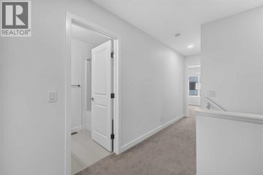 8554 19 Avenue SE Calgary Alberta photo 33