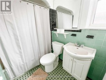 #UPPER - 98 WOODYCREST AVENUE Toronto (Danforth Village-East York) Ontario photo 14