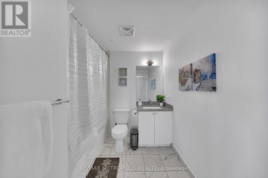1310 - 3220 SHEPPARD AVENUE E Toronto (Tam O'Shanter-Sullivan) Ontario photo 13