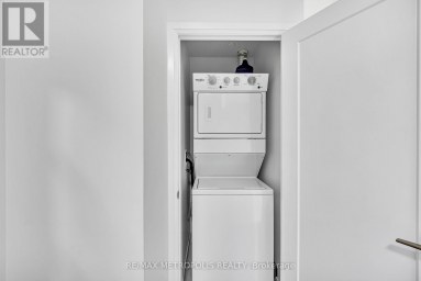 1310 - 3220 SHEPPARD AVENUE E Toronto (Tam O'Shanter-Sullivan) Ontario photo 6