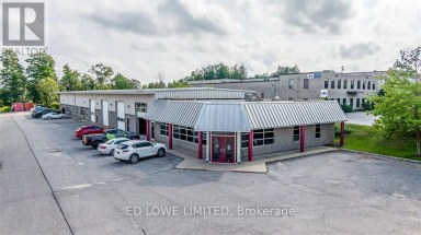 3 & 4 - 249 SAUNDERS ROAD Barrie (400 East) Ontario photo 1