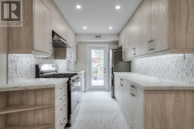 MAIN - 36 YORE ROAD Toronto (Beechborough-Greenbrook) Ontario photo 1