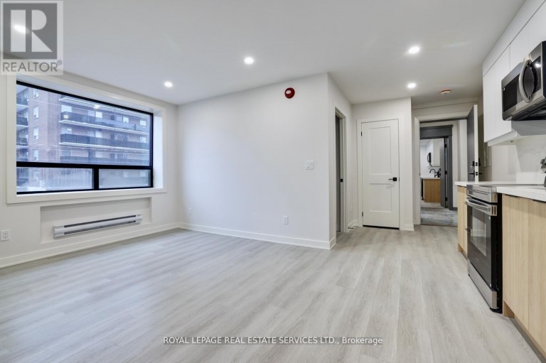 15 - 20 DUKE STREET, Hamilton (Durand), Ontario, L8P1X1