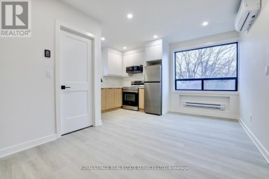 15 - 20 DUKE STREET Hamilton (Durand) Ontario photo 4
