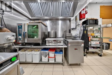 3 - 2930 ISLINGTON AVENUE Toronto (Humber Summit) Ontario photo 12