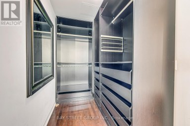 PH608 - 770 BAY STREET Toronto (Bay Street Corridor) Ontario photo 29
