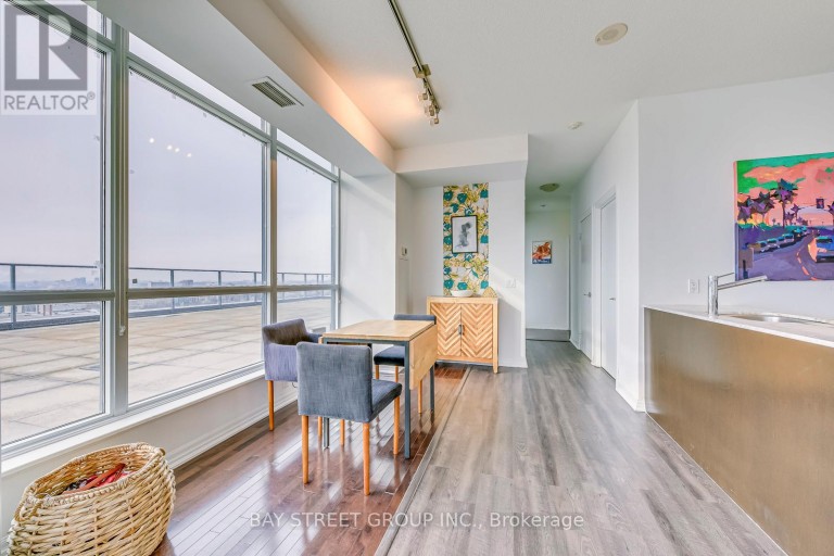 PH608 - 770 BAY STREET, Toronto (Bay Street Corridor), Ontario, M5G1N6