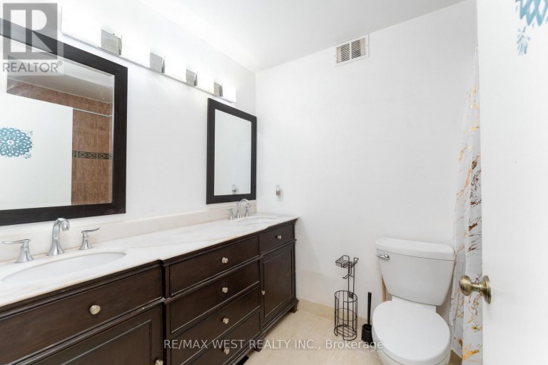 612 - 4062 LAWRENCE AVENUE E, Toronto (West Hill), Ontario, M1E4V5