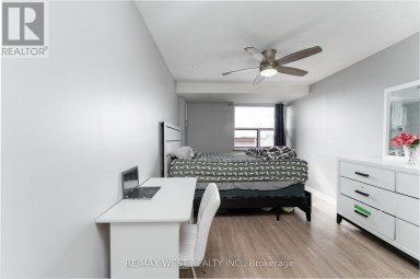 612 - 4062 LAWRENCE AVENUE E Toronto (West Hill) Ontario photo 11