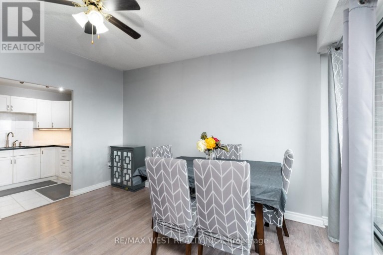 612 - 4062 LAWRENCE AVENUE E, Toronto (West Hill), Ontario, M1E4V5