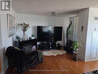 611 - 9017 LESLIE STREET Richmond Hill (Beaver Creek Business Park) Ontario photo 7