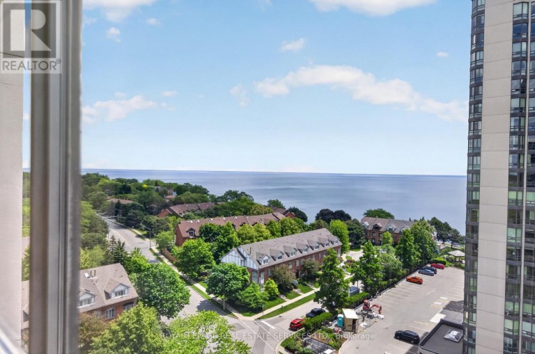 1208 - 2175 MARINE DRIVE, Oakville (BR Bronte), Ontario, L6L5L5