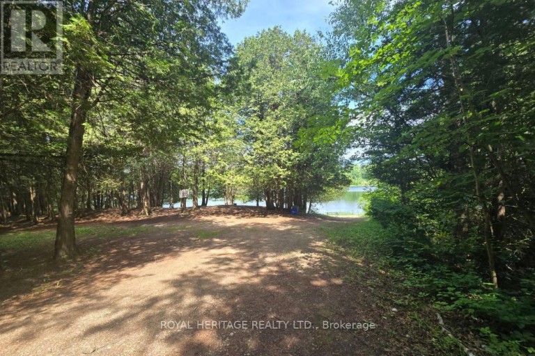 15 - 1021 SPRUCE TRAIL, Frontenac (Frontenac Centre), Ontario, K0H1B0