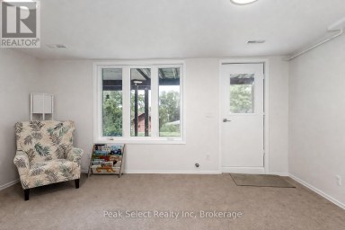 7 HILLSIDE COURT St. Marys Ontario photo 20